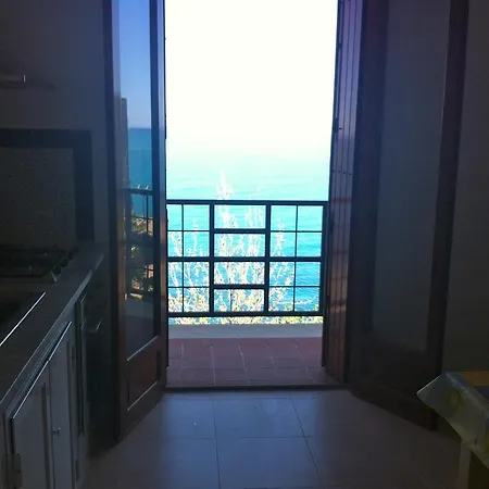 Marco Polo Casa Vacanze * Pollina